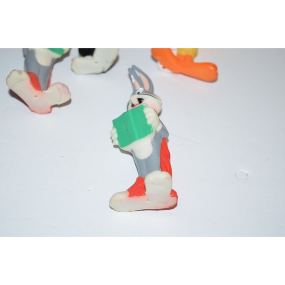 Vtg 1997 Looney Tunes Christmas String Light Covers 10 pc Tweety Bugs Bunny Taz - Picture 7 of 9